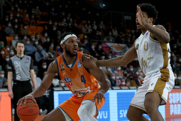 通过观察不 通过观察不