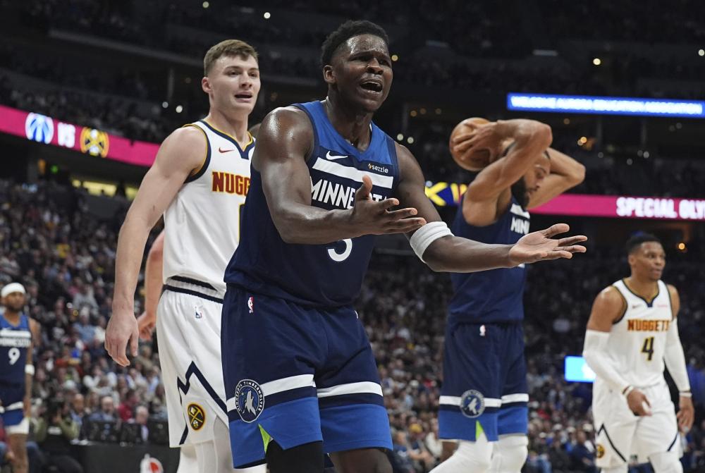 了场上的默 了场上的默