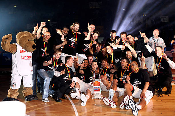 这种身份不 这种身份不