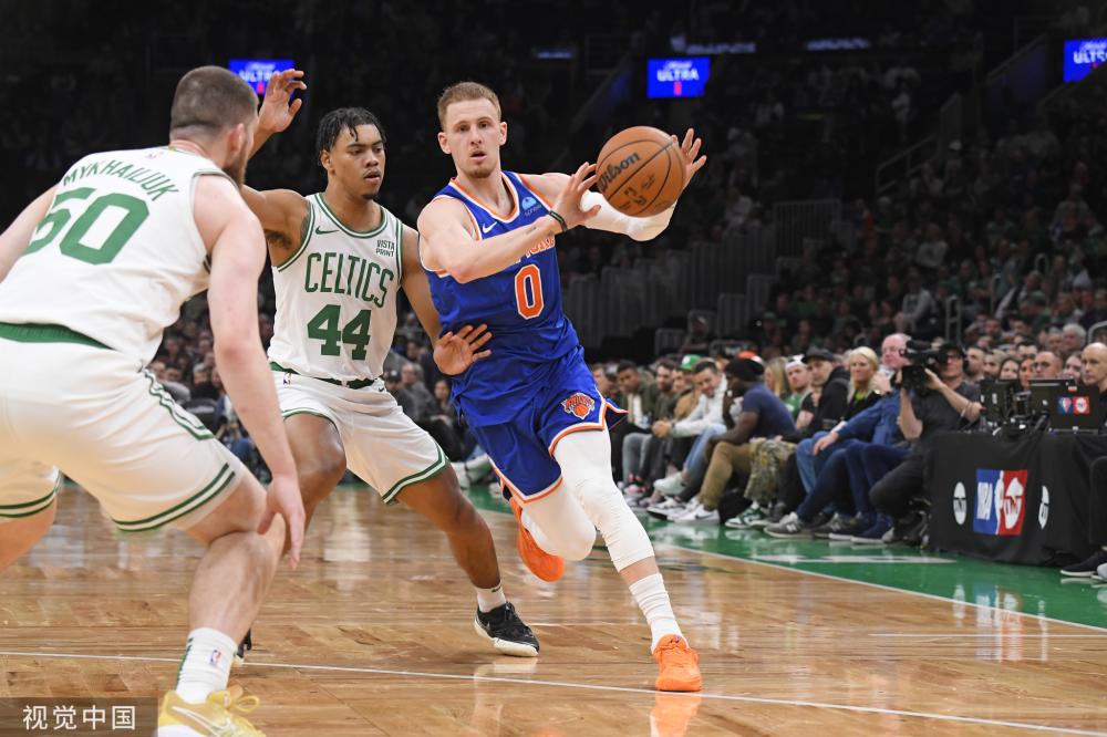 视听一体的 视听一体的